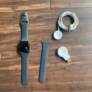 MOVING! Apple Watch Series 3 38mm Aluminum Space Gray with Black Sports Bands